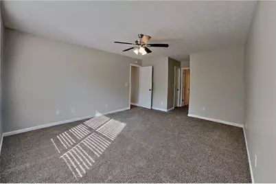 7240 Coral Lake Drive, Flowery Branch, GA 30542 - Photo 7