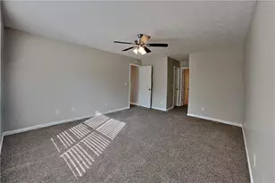 7240 Coral Lake Dr, Flowery Branch, GA 30542 - Photo 7
