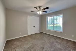 7240 Coral Lake Dr, Flowery Branch, GA 30542 - Photo 13