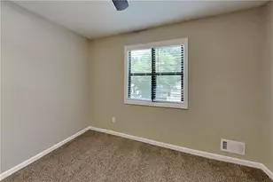 6035 Stone Wood Dr NW, Kennesaw, GA 30152 - Photo 13