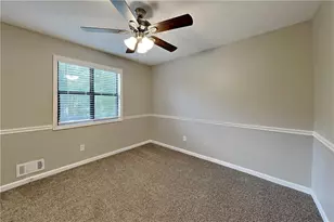 6035 Stone Wood Dr NW, Kennesaw, GA 30152 - Photo 11