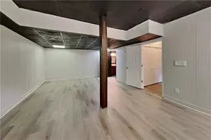 6035 Stone Wood Dr NW, Kennesaw, GA 30152 - Photo 5