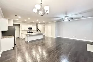 390 Holdings Dr, Lawrenceville, GA 30044 - Photo 13