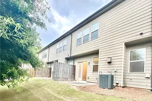 390 Holdings Dr, Lawrenceville, GA 30044 - Photo 35