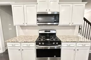 390 Holdings Dr, Lawrenceville, GA 30044 - Photo 11