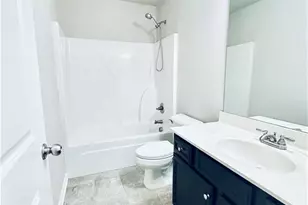 390 Holdings Dr, Lawrenceville, GA 30044 - Photo 21