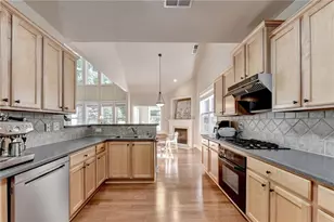 3315 The Commons Dr, Cumming, GA 30041 - Photo 11