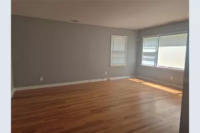 547 SW Westmeath Drive SW, Atlanta, GA 30310 - Photo 5