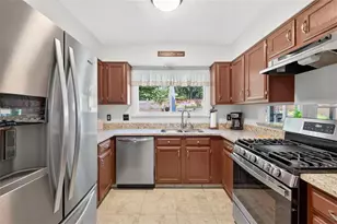 1325 Township Dr, Lawrenceville, GA 30043 - Photo 11