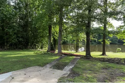 2560 Piney Wood Lane #3, Atlanta, GA 30344 - Photo 3