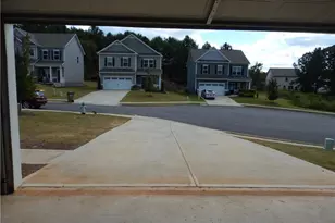 720 Country Ridge Dr, Hoschton, GA 30548 - Photo 19