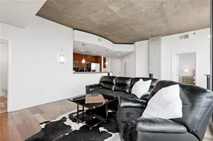 3324 Peachtree Rd NE, Atlanta, GA 30326 - Photo 13
