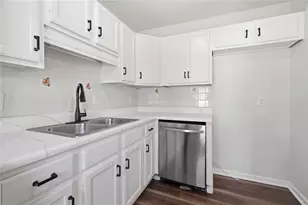 60 Shady Ct, Carrollton, GA 30116 - Photo 15