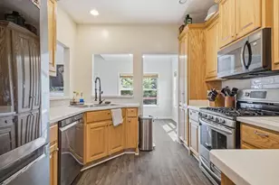 105 Arbor Hills Cir, Talking Rock, GA 30175 - Photo 15