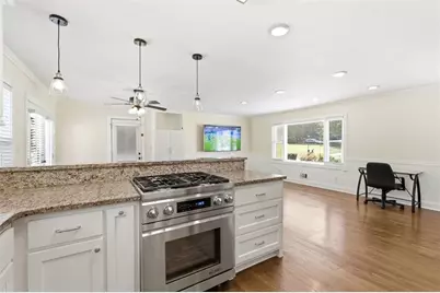 353 Westside Drive, Roswell, GA 30075 - Photo 5