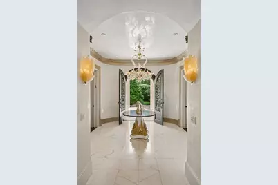 [Address not provided], Atlanta, GA 30342 - Photo 15