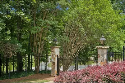 [Address not provided], Atlanta, GA 30342 - Photo 151