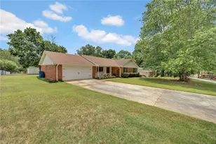 3898 Hunters Chase SW, Conyers, GA 30094 - Photo 7