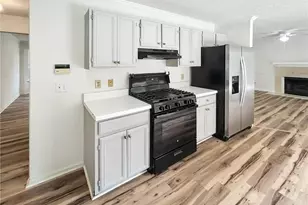 2945 Georgian Manor Dr, Alpharetta, GA 30022 - Photo 13