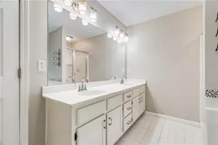 5040 Huntshire Ln SW, Lilburn, GA 30047 - Photo 23