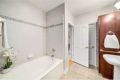 850 Piedmont Avenue NE #1307, Atlanta, GA 30308 - Photo 15