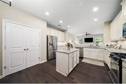 120 Kasey Drive, Woodstock, GA 30189 - Photo 5