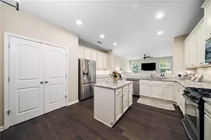 120 Kasey Dr, Woodstock, GA 30189 - Photo 5