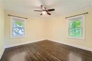 1438 Sylvan Cir NE, Brookhaven, GA 30319 - Photo 7
