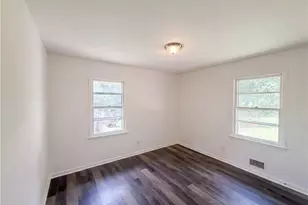 3119 Holbrook Dr SW, Marietta, GA 30060 - Photo 7