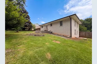 3119 Holbrook Drive SW, Marietta, GA 30060 - Photo 15