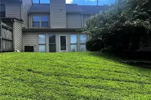410 Forestgate Ct, Atlanta, GA 30350 - Photo 19