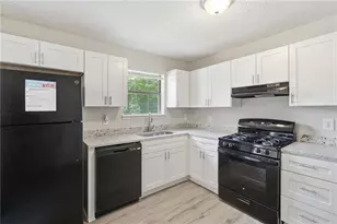 6047 Marbut Rd, Lithonia, GA 30058 - Photo 13