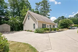 728 Skyview Dr NE, Marietta, GA 30060 - Photo 27