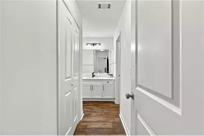 728 Skyview Drive NE, Marietta, GA 30060 - Photo 17