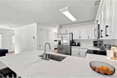 728 Skyview Drive NE, Marietta, GA 30060 - Photo 15