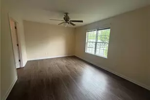 683 Grant St, Clarkesville, GA 30523 - Photo 5