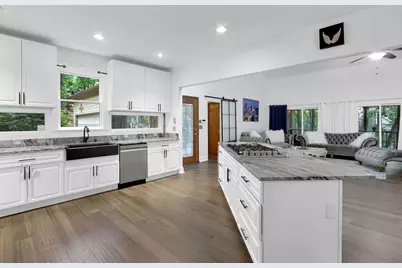 8760 S Mount Drive, Alpharetta, GA 30022 - Photo 11