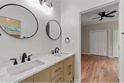 5173 Barrington Trace Drive, Atlanta, GA 30331 - Photo 23