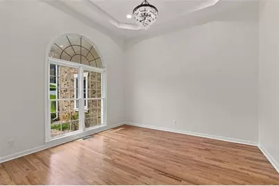 5173 Barrington Trace Drive, Atlanta, GA 30331 - Photo 9