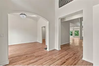5173 Barrington Trace Drive, Atlanta, GA 30331 - Photo 5