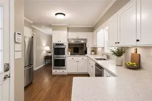 2738 Foster Ridge Rd, Atlanta, GA 30345 - Photo 9
