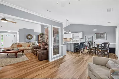 910 Prestonwood Drive, Lawrenceville, GA 30043 - Photo 7
