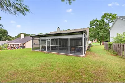 910 Prestonwood Drive, Lawrenceville, GA 30043 - Photo 31