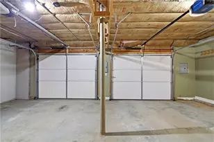 399 N Victoria Rd, Woodstock, GA 30189 - Photo 23