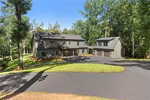 3394 Robinson Rd, Gainesville, GA 30506 - Photo 9