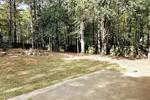 115 Bond Dr, Ellenwood, GA 30294 - Photo 17