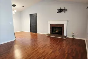115 Bond Dr, Ellenwood, GA 30294 - Photo 3