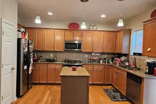 1812 Dunrobin Dr SE, Smyrna, GA 30082 - Photo 9