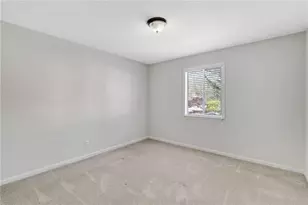 2390 Lawrenceville Hwy, Decatur, GA 30033 - Photo 23
