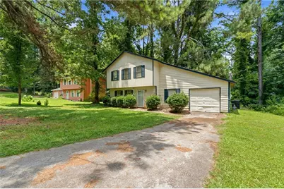 3957 Brookstone Court, Ellenwood, GA 30294 - Photo 3